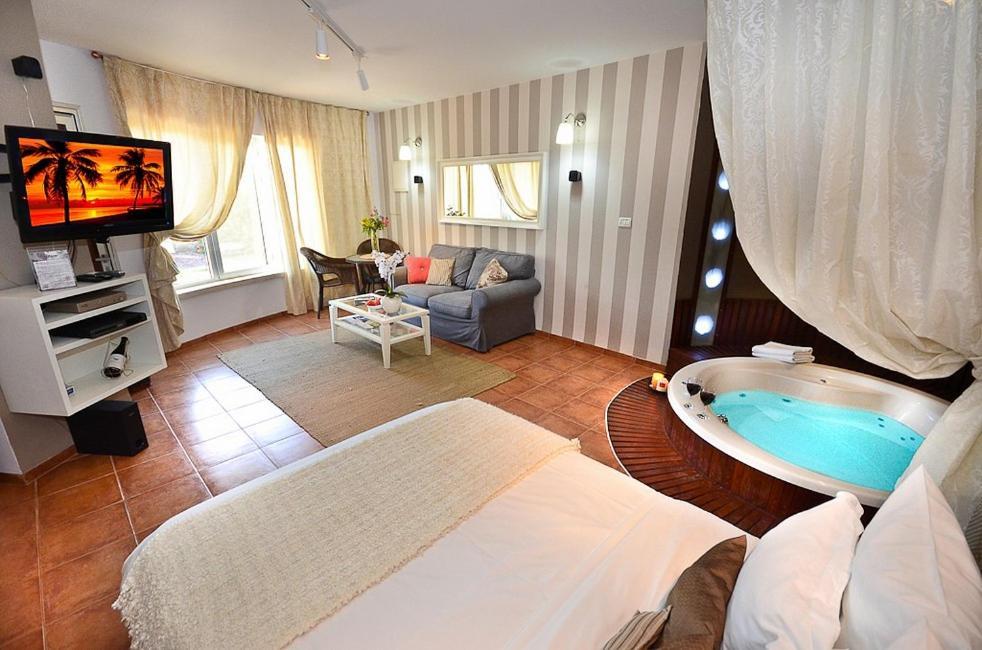 Hufsha Berama Villa Had Nes Exterior photo